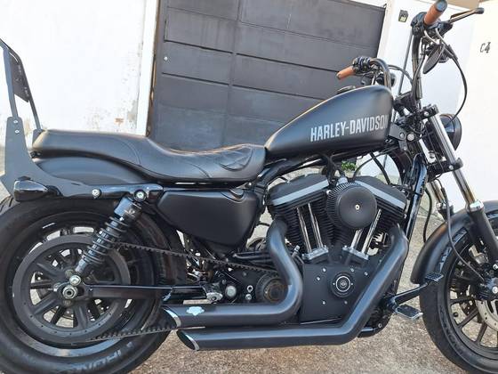HARLEY-DAVIDSON SPORTSTER XL 883 HARLEY-DAVIDSON SPORTSTER XL 883